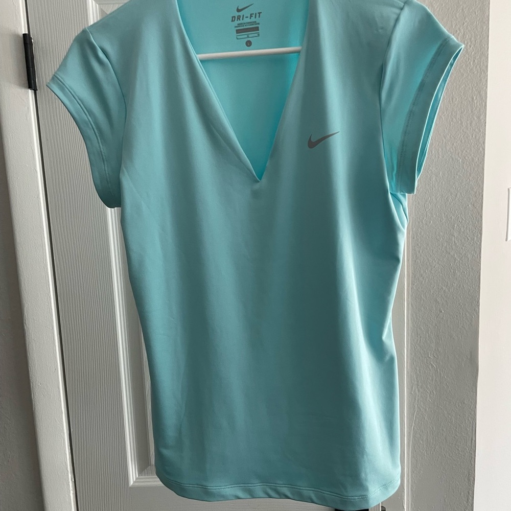 Nike Green Fitted Cap Sleeve T-Shirt